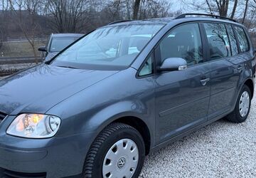 VW Touran 194.605 km 3.400 &euro; Gersthofen 86368
