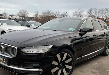 Volvo V90 58.200 km 49.900 &euro; Augsburg 86179