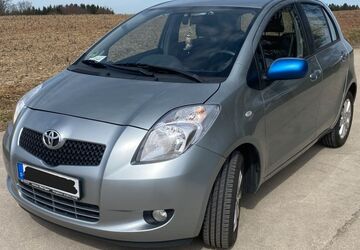 Toyota Yaris 112.000 km 3.750 &euro; Friedberg 86316