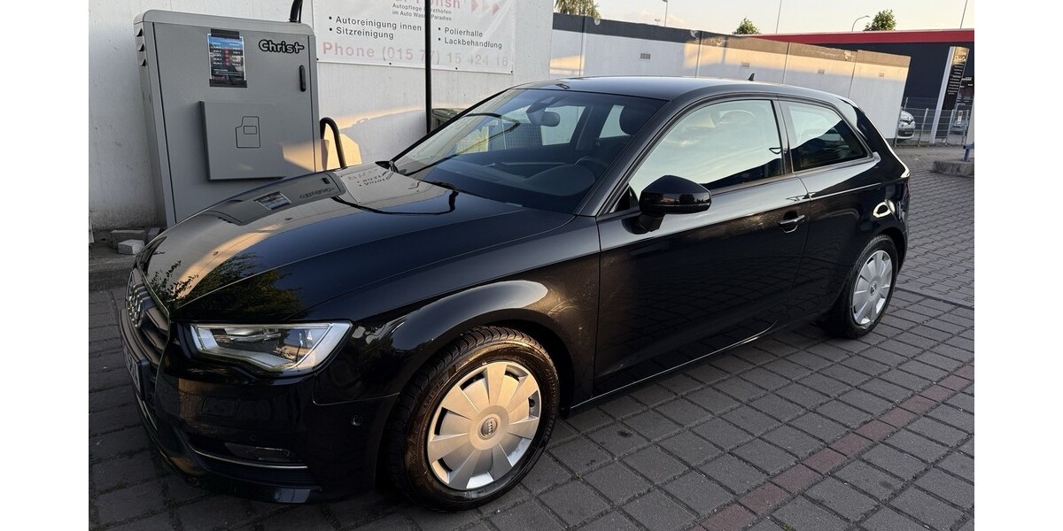 Audi A3 183.000 km 11.900 &euro; Augsburg 86150