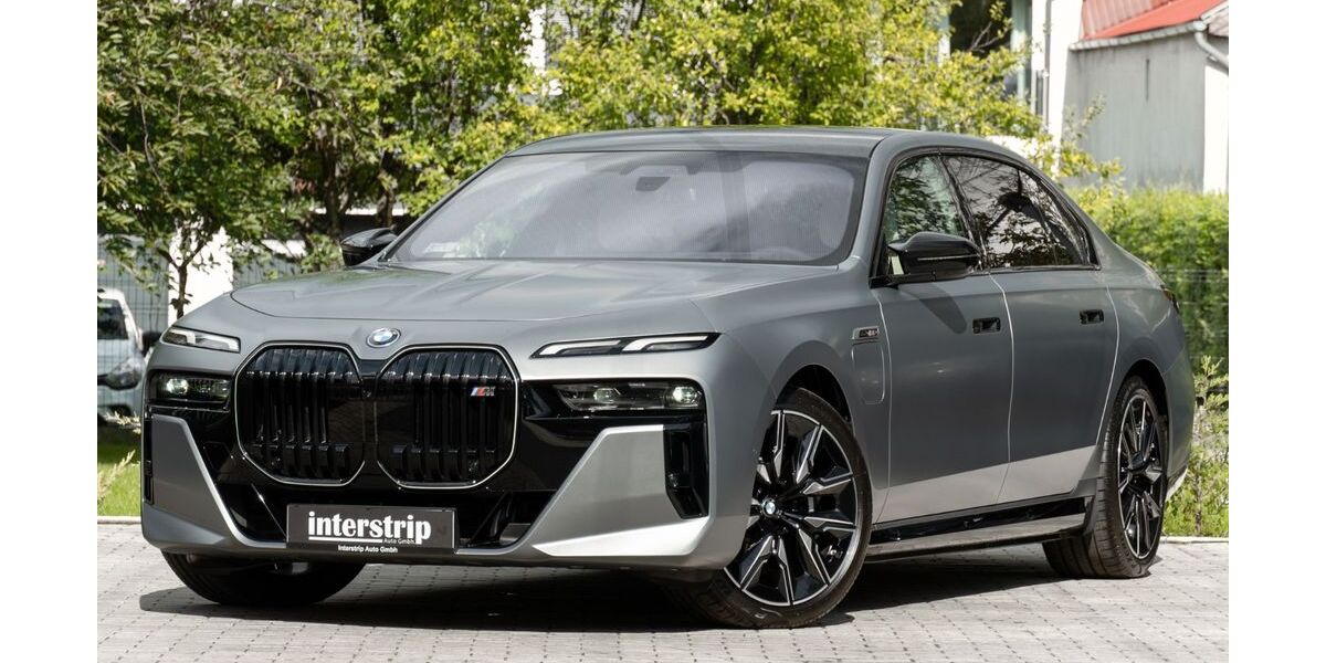 BMW M760 9.900 km 121.990 &euro; Langweid am Lech 86462