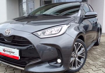 Toyota Yaris 5 km 29.500 &euro; Königsbrunn / Augsburg 86343