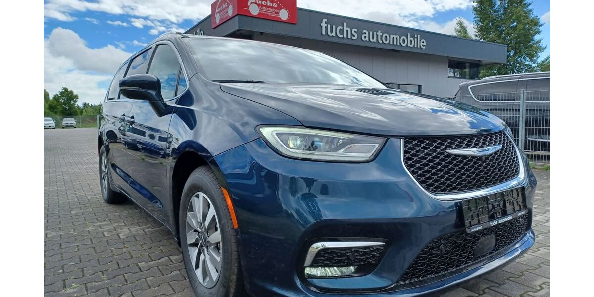 Chrysler Pacifica 46.899 km 42.400 &euro; Augsburg 86165