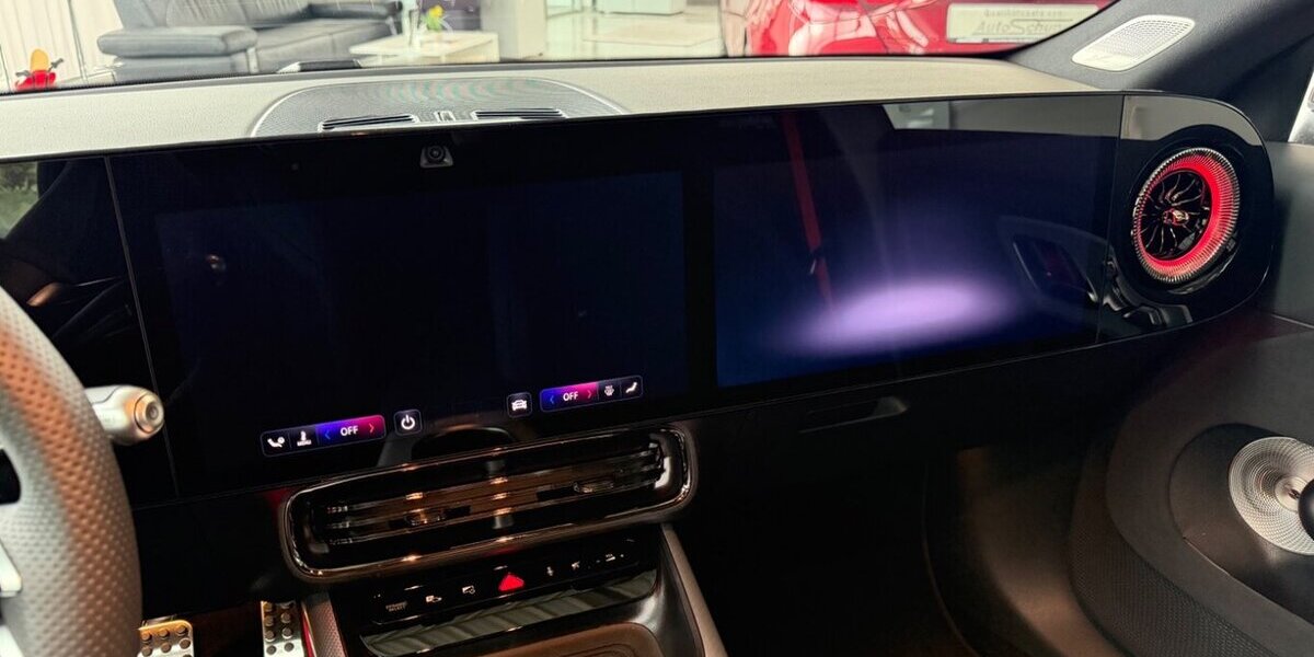 Mercedes-Benz CLA 200 AMG+Massage+AHK+Superscreen+Burmester AMG 4.000 km 57.990 &euro; Westendorf 86707