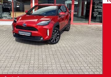 Toyota Yaris Cross 8.790 km 22.980 &euro; Augsburg-Lechhausen 86165