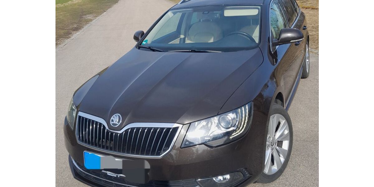 Skoda Superb 251.000 km 9.200 &euro; Ziemetshausen 86473