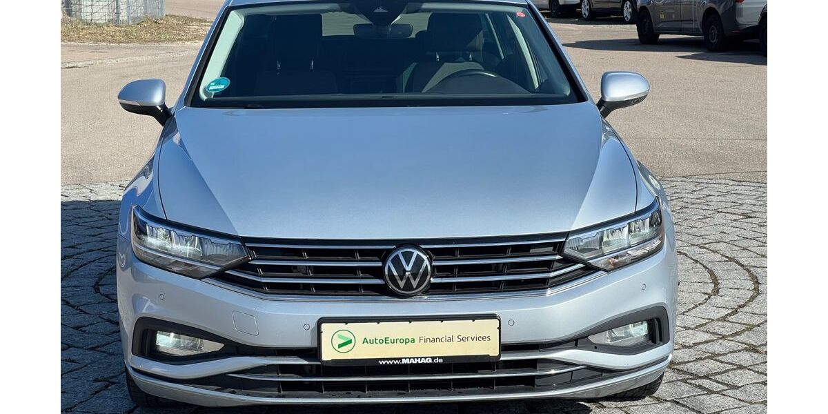 VW Passat Variant 64.941 km 23.599 &euro; Freienried 86495