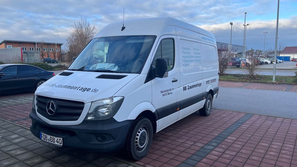 Mercedes-Benz Sprinter 128.000 km 16.900 &euro; Mering 86415