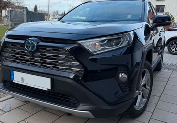 Toyota RAV 4 180.000 km 28.000 &euro; Neusäß 86356