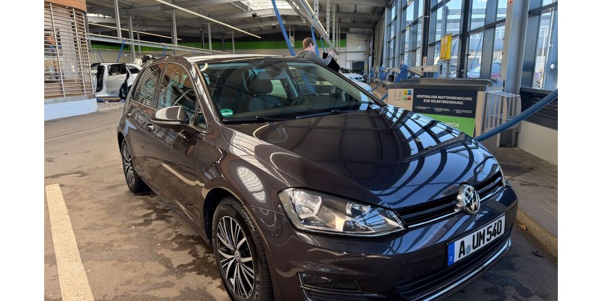 VW Golf 99.860 km 13.690 &euro; Augsburg 86165
