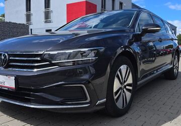 VW Passat Variant 89.500 km 18.980 &euro; Augsburg 86167