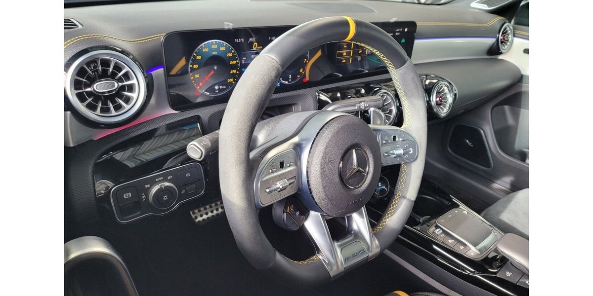 Mercedes-Benz CLA 45 S AMG 4M DISTR-NIGHT I&II-AERO-PANO-360° 4.000 km 65.000 &euro; Westendorf 86707