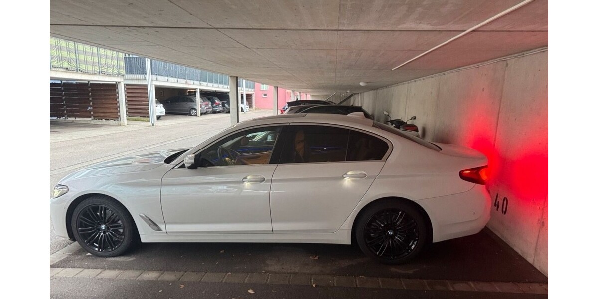 BMW 520d luxury line 49.000 km 39.000 &euro; Augsburg 86150