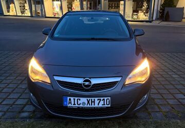 Opel Astra 126.000 km 4.000 &euro; Aichach 86551