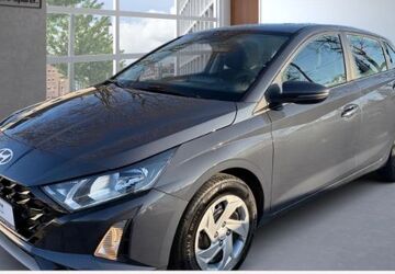 Hyundai i20 11.200 km 17.485 &euro; Augsburg 86165