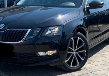 Skoda Octavia 90.000 km 16.999 &euro; Buttenwiesen 86647