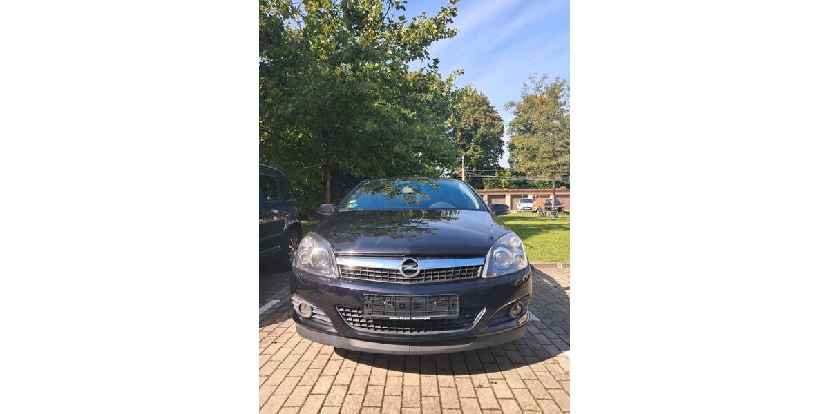 Opel Astra 163.000 km 3.199 &euro; Augsburg 86167