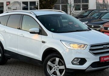 Ford Kuga 87.067 km 12.500 &euro; Gablingen 86456