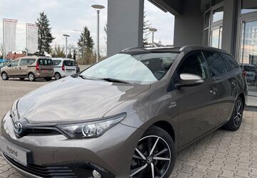 Toyota Auris 77.177 km 17.800 &euro; Königsbrunn / Augsburg 86343