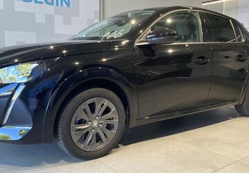 Peugeot 208 22.459 km 18.369 &euro; Augsburg 86179