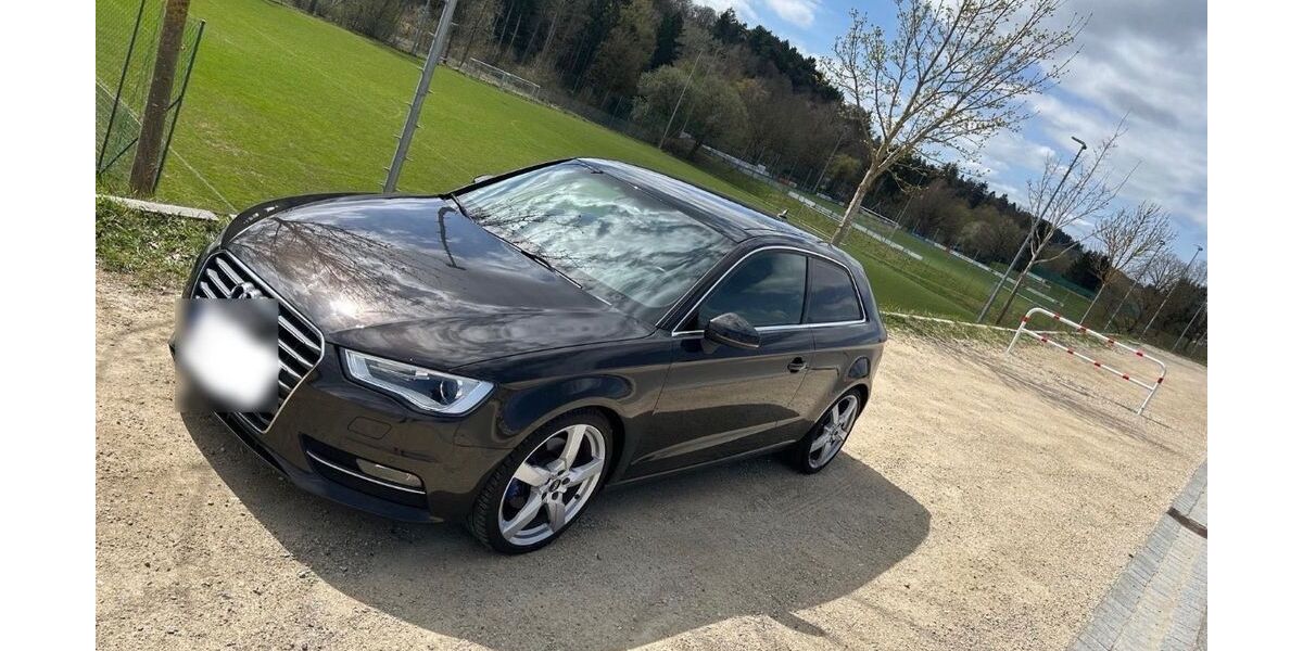 Audi A3 138.000 km 12.500 &euro; Augsburg 86167