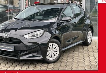 Toyota Yaris 52.197 km 11.990 &euro; Augsburg-Göggingen 86199