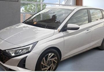 Hyundai i20 14.300 km 17.985 &euro; Augsburg 86165