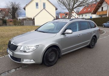 Skoda Superb 87.000 km 8.500 &euro; Kissing 86438