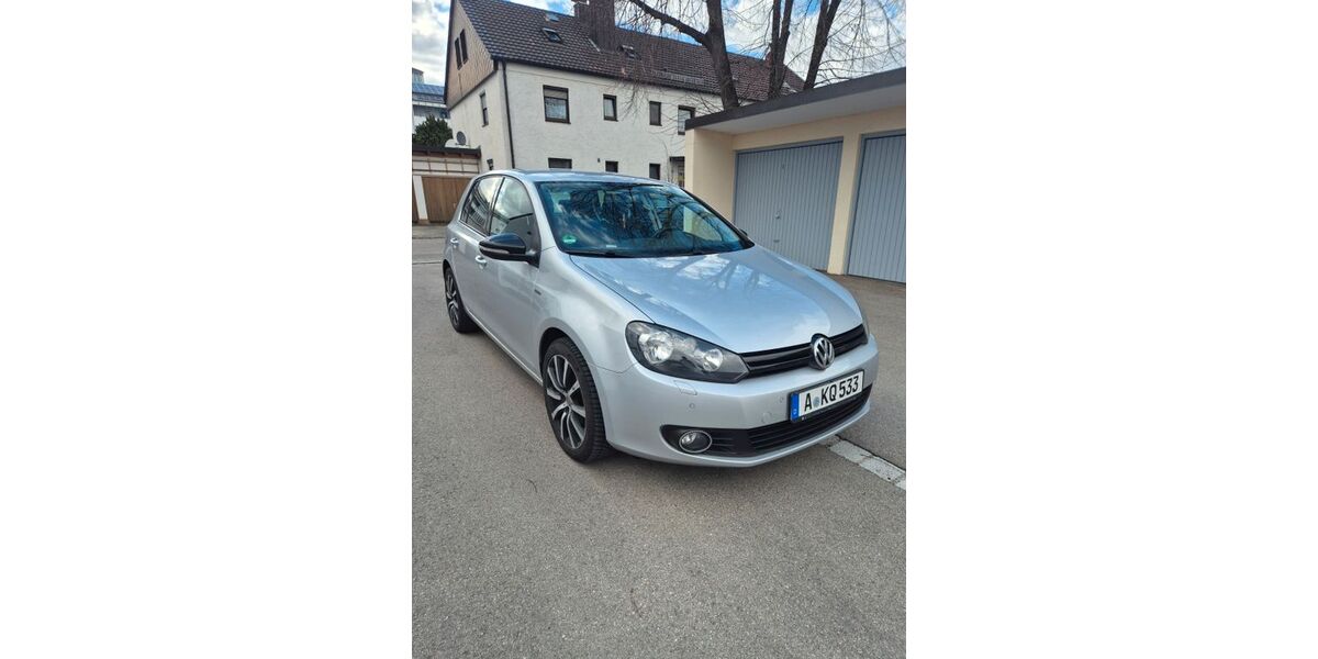 VW Golf 183.000 km 5.700 &euro; Augsburg 86179