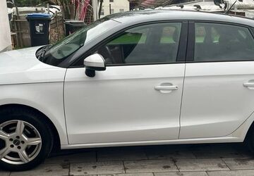 Audi A1 175.000 km 7.950 &euro; Allmannshofen 86695