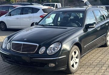 Mercedes-Benz E 220 598.342 km 1.999 &euro; Friedberg 86316