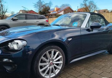 Fiat 124 Spider 128.000 km 16.500 &euro; Mering 86415