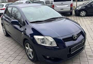 Toyota Auris 237.000 km 2.450 &euro; Egenhofen/Unterschweinbach 82281