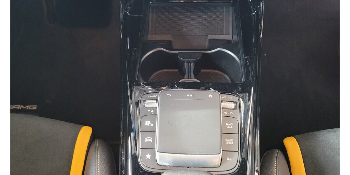 Mercedes-Benz CLA 45 S AMG 4M DISTR-NIGHT I&II-AERO-PANO-360° 4.000 km 65.000 &euro; Westendorf 86707