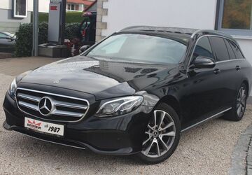 Mercedes-Benz E 220 126.000 km 21.490 &euro; Königsbrunn 86343