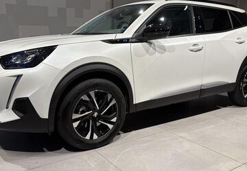 Peugeot 2008 26.271 km 18.440 &euro; Augsburg 86179