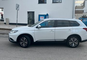 Mitsubishi Outlander 109.950 km 15.400 &euro; Dinkelscherben 86424