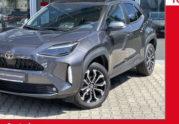 Toyota Yaris Cross 8.676 km 26.880 &euro; Augsburg-Göggingen 86199