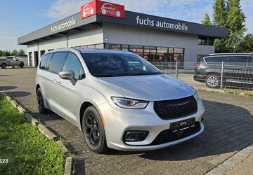 Chrysler Pacifica 21.070 km 49.100 &euro; Augsburg 86165