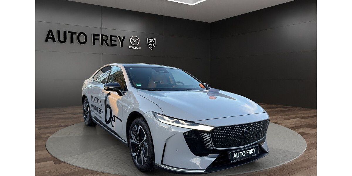 Mazda 6e 2.500 km 39.390 &euro; Gersthofen 86368