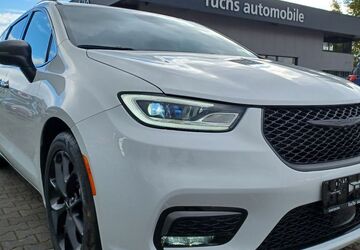 Chrysler Pacifica 21.181 km 46.490 &euro; Augsburg 86165