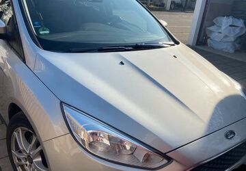 Ford Focus 218.900 km 7.200 &euro; Kissing 86438