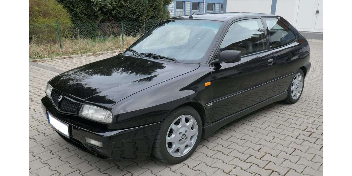 Lancia Delta 171.000 km 3.900 &euro; Augsburg 86199
