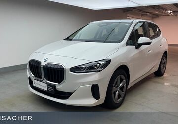 BMW 218 Active Tourer 7.977 km 27.349 &euro; Augsburg 86167