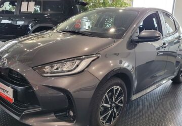 Toyota Yaris 9.640 km 18.999 &euro; Königsbrunn / Augsburg 86343