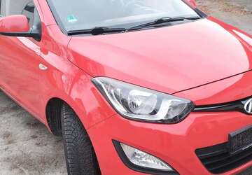 Hyundai i20 185.000 km 3.400 &euro; Langerringen 86853