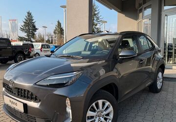 Toyota Yaris Cross 18.490 km 23.989 &euro; Königsbrunn / Augsburg 86343