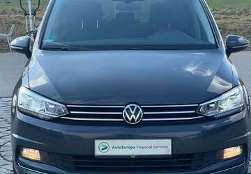 VW Touran 138.220 km 21.999 &euro; freienried 86495