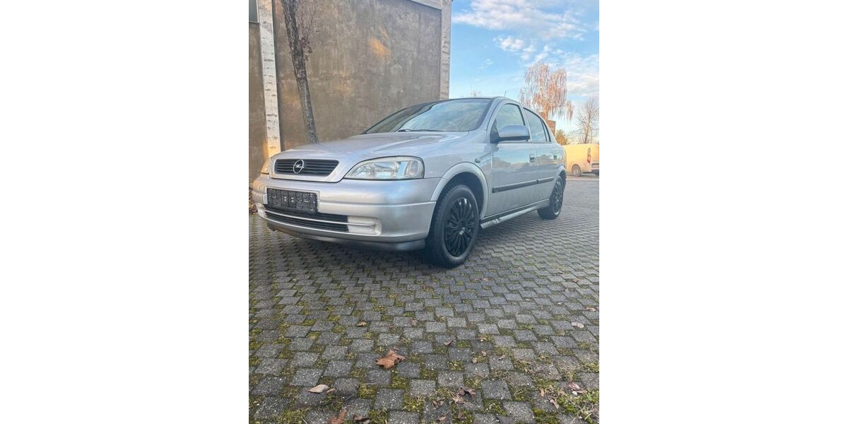 Opel Astra 111.000 km 1.700 &euro; Augsburg 86150
