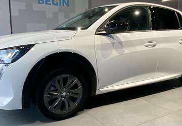 Peugeot 208 13.708 km 18.380 &euro; Augsburg 86179